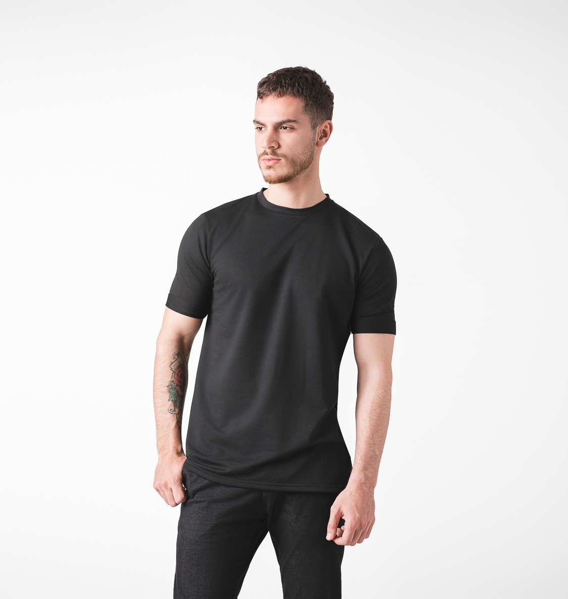 Everyday T-shirt - Black image number 3